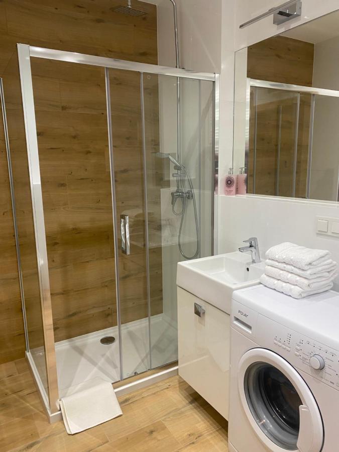 Apartamenty Bruno I Bianca W Symphony Modern Tower Gdynia 2 I 3 Pietro 外观 照片